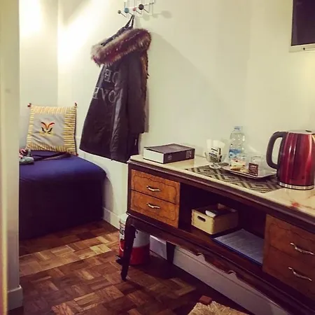 Mansarda Bellini 84 Πανσιόν Νάπολη