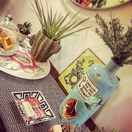 Πανσιόν Mansarda Bellini 84